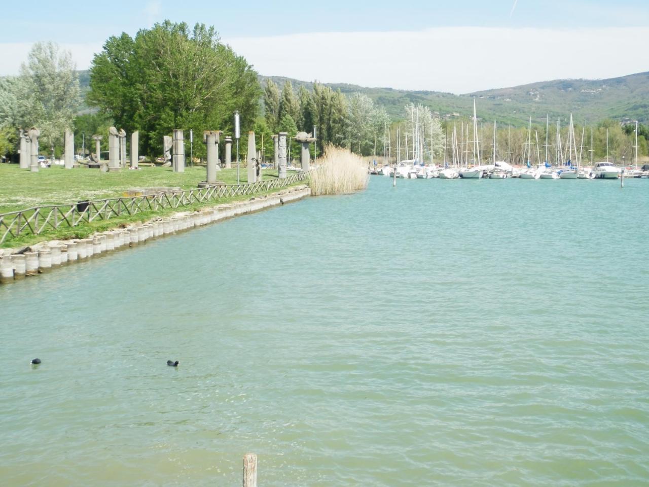 Appartamento Oscar Tuoro sul Trasimeno Exterior foto